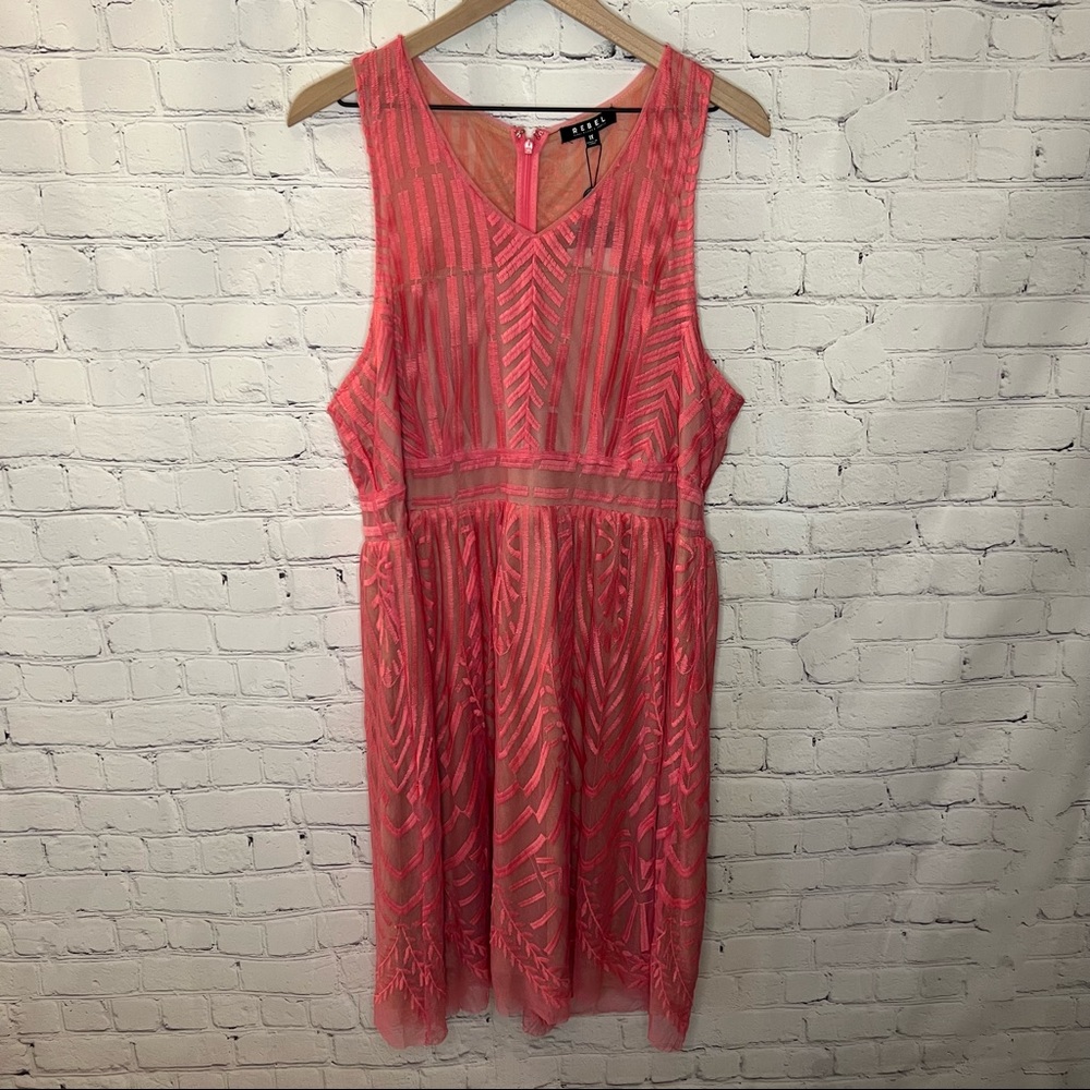 Rebel Wilson x Angels Embroidered Mesh Empire Waist Dress Confetti Size 1X NWT - Picture 4 of 13